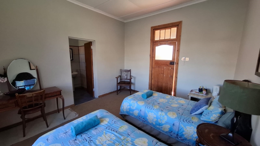 8 Bedroom Property for Sale in Memel Free State